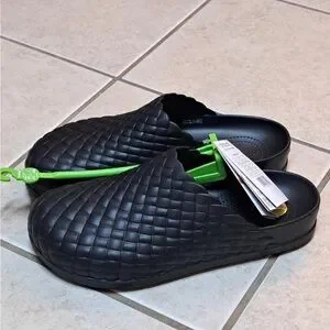 CROCS | Shoes | Crocs Dylan Woven Croc Clog Black Mens Size  display picture 2